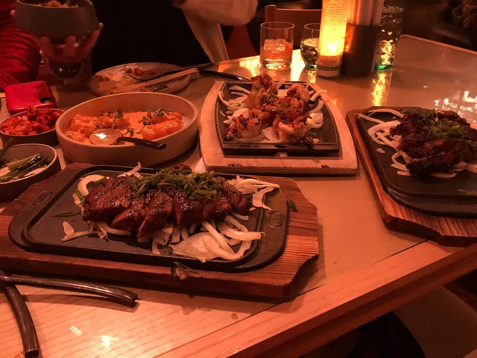 Cena en Best Friend, Park MGM · archivo 2020