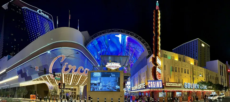Circa y Golden Gate en Fremont Street · exterior de archivo