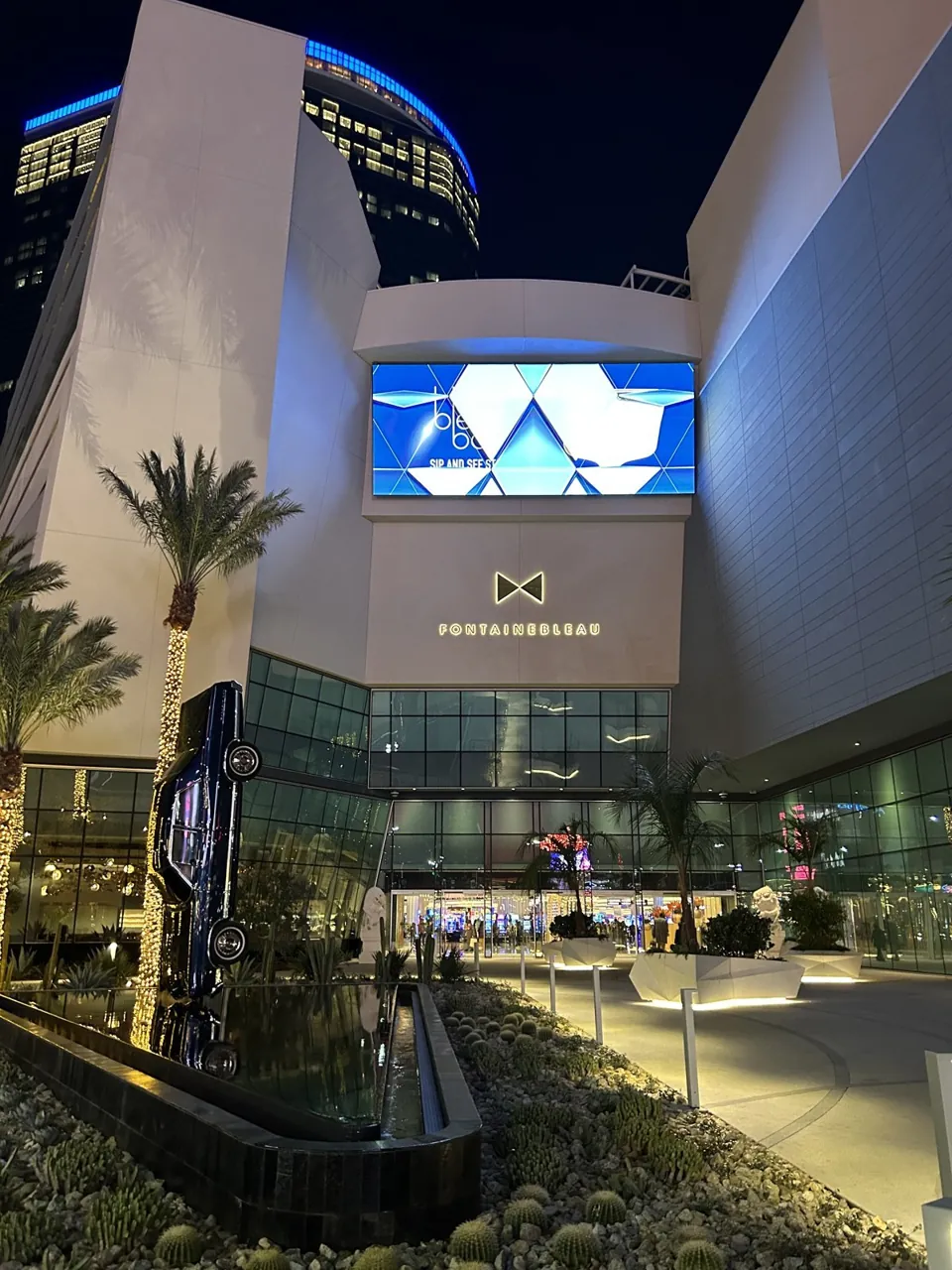 Entrada de Fontainebleau Las Vegas en enero de 2024