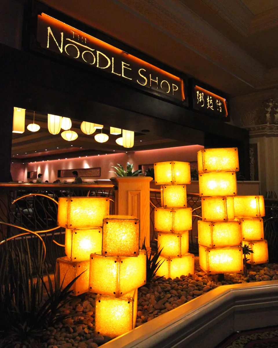 Acceso de The Noodle Shop dentro de Mandalay Bay · noviembre de 2012