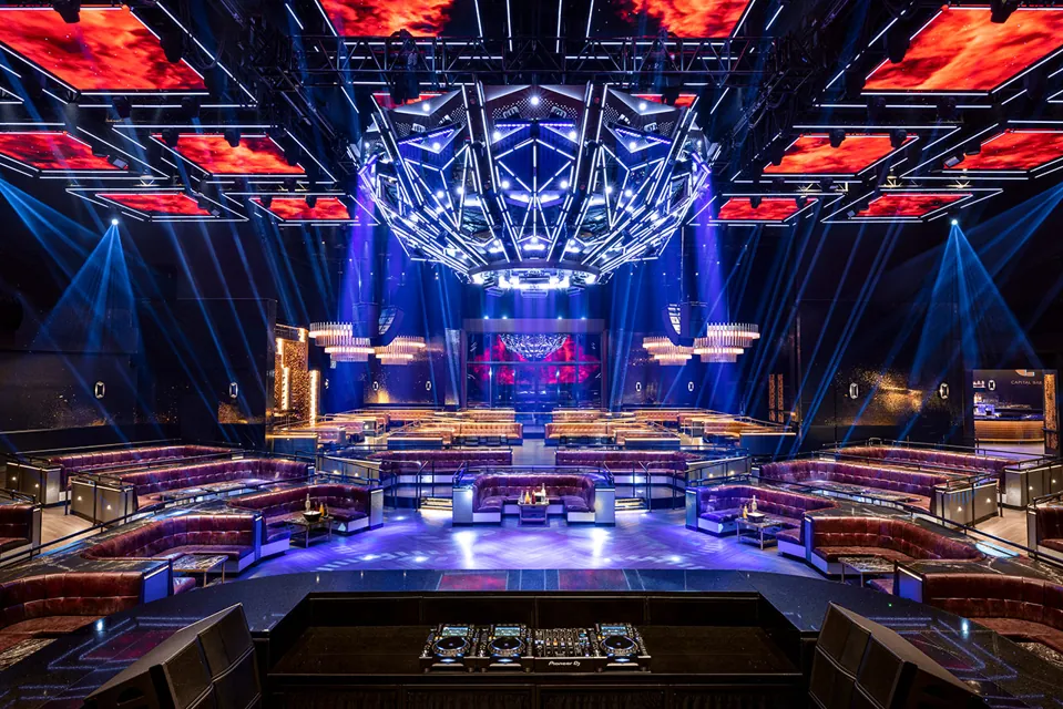 Interior de Zouk Nightclub, visto desde la zona del DJ, Resorts World Las Vegas