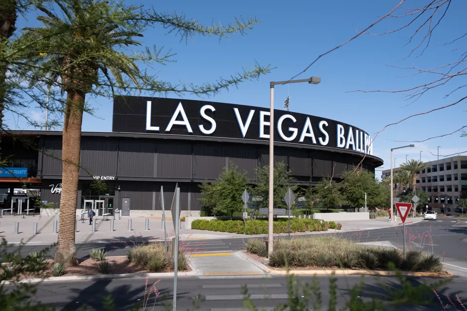Fachada exterior de Las Vegas Ballpark en Summerlin · archivo del 29 de mayo de 2025; no corresponde a un partido anunciado.