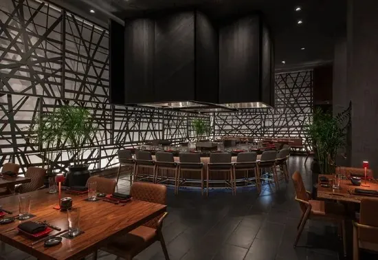 Área de teppanyaki de Morimoto Las Vegas · imagen editorial del operador, sin fecha de toma publicada; consulta la experiencia y reserva disponibles. No confirma el diseño posterior a la renovación de diciembre de 2025.