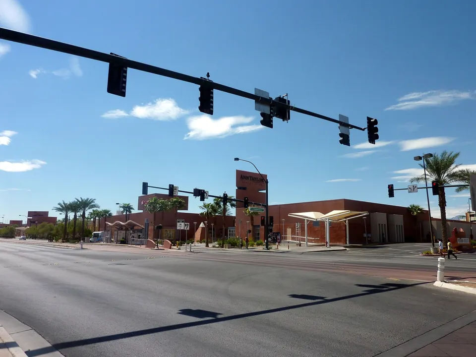 Paseo comercial en Las Vegas North Premium Outlets · archivo 2012