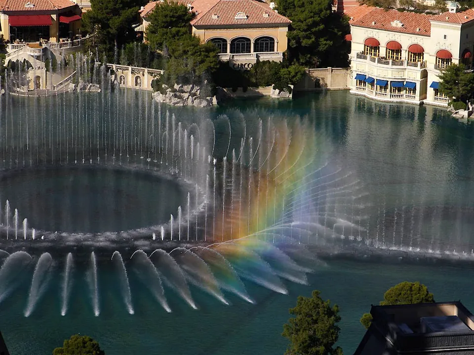 Fuentes de Bellagio en funcionamiento · archivo 2005