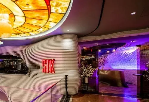 Entrada de STK en The Cosmopolitan.