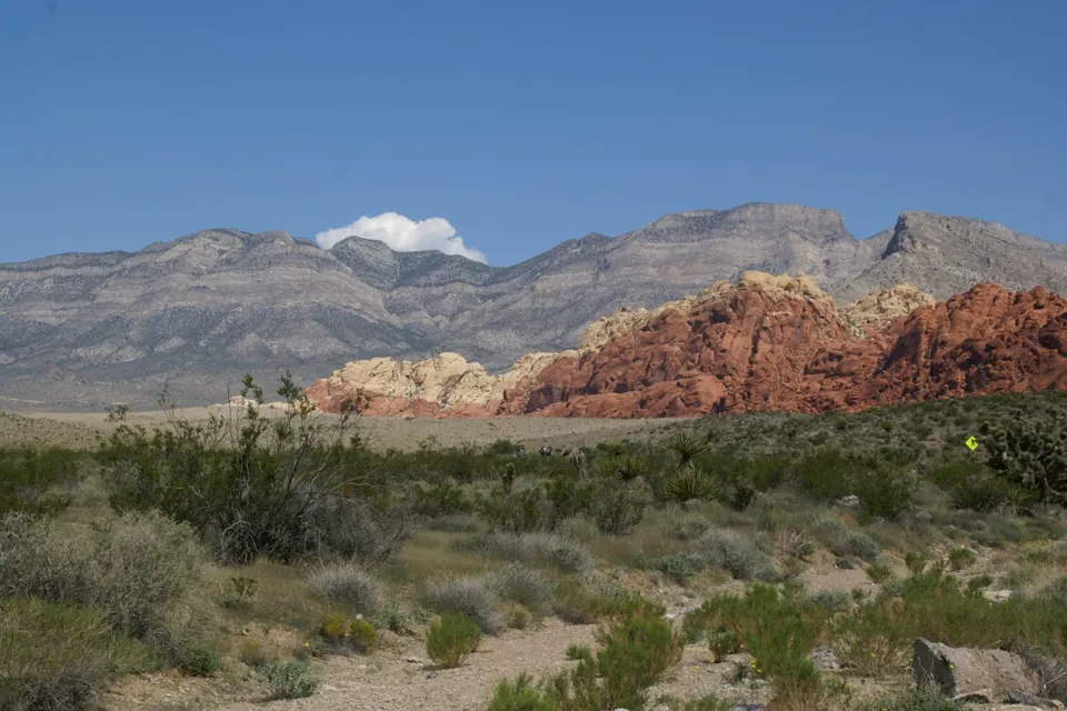 Paisaje desde el Scenic Drive de Red Rock Canyon · archivo 2012