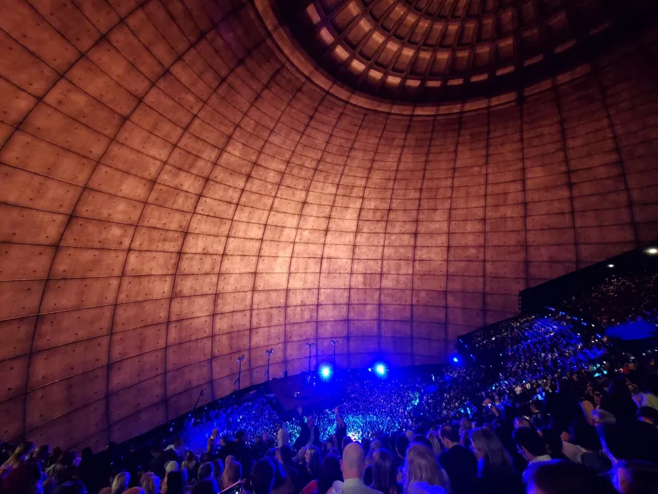 Interior de Sphere antes de un concierto de U2 en enero de 2024 · archivo 2024