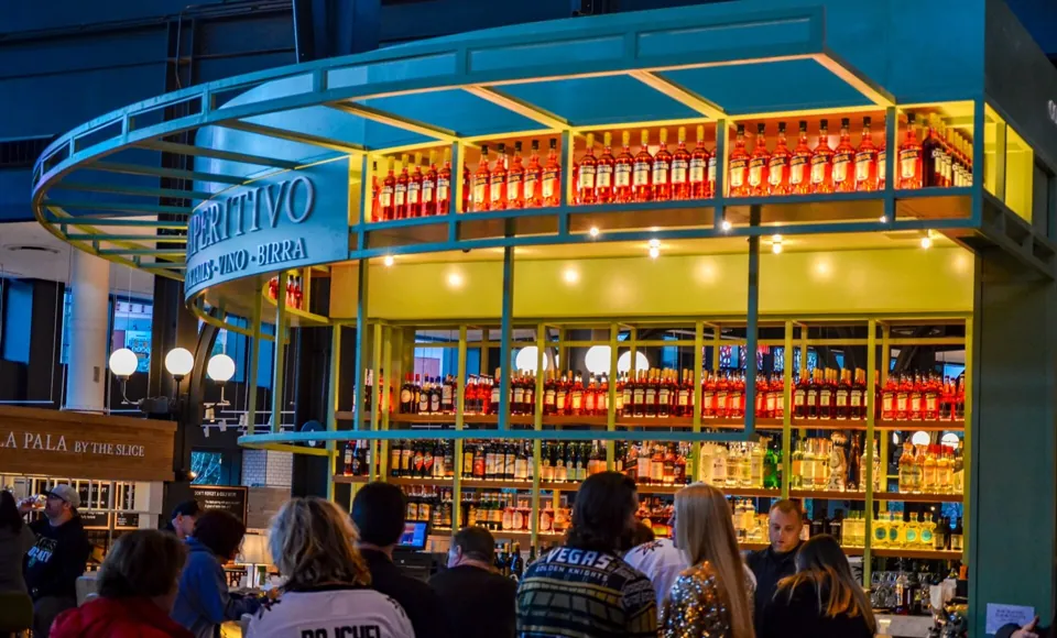 Eataly en Park MGM, zona de aperitivo · archivo 2019