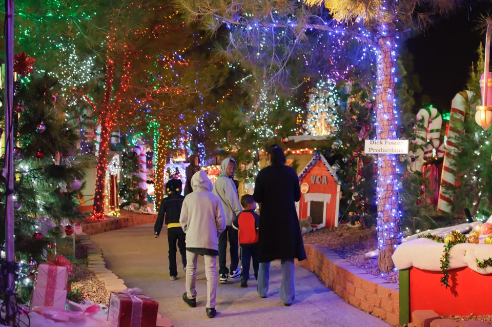 Luces y sendero navideño de Magical Forest en 2011